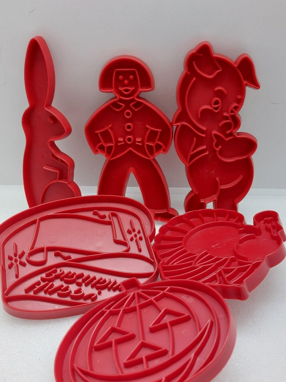 6 Vintage Tupperware Cookie Cutters Jack- O- Lantern, Birthday Cake, Turkey
